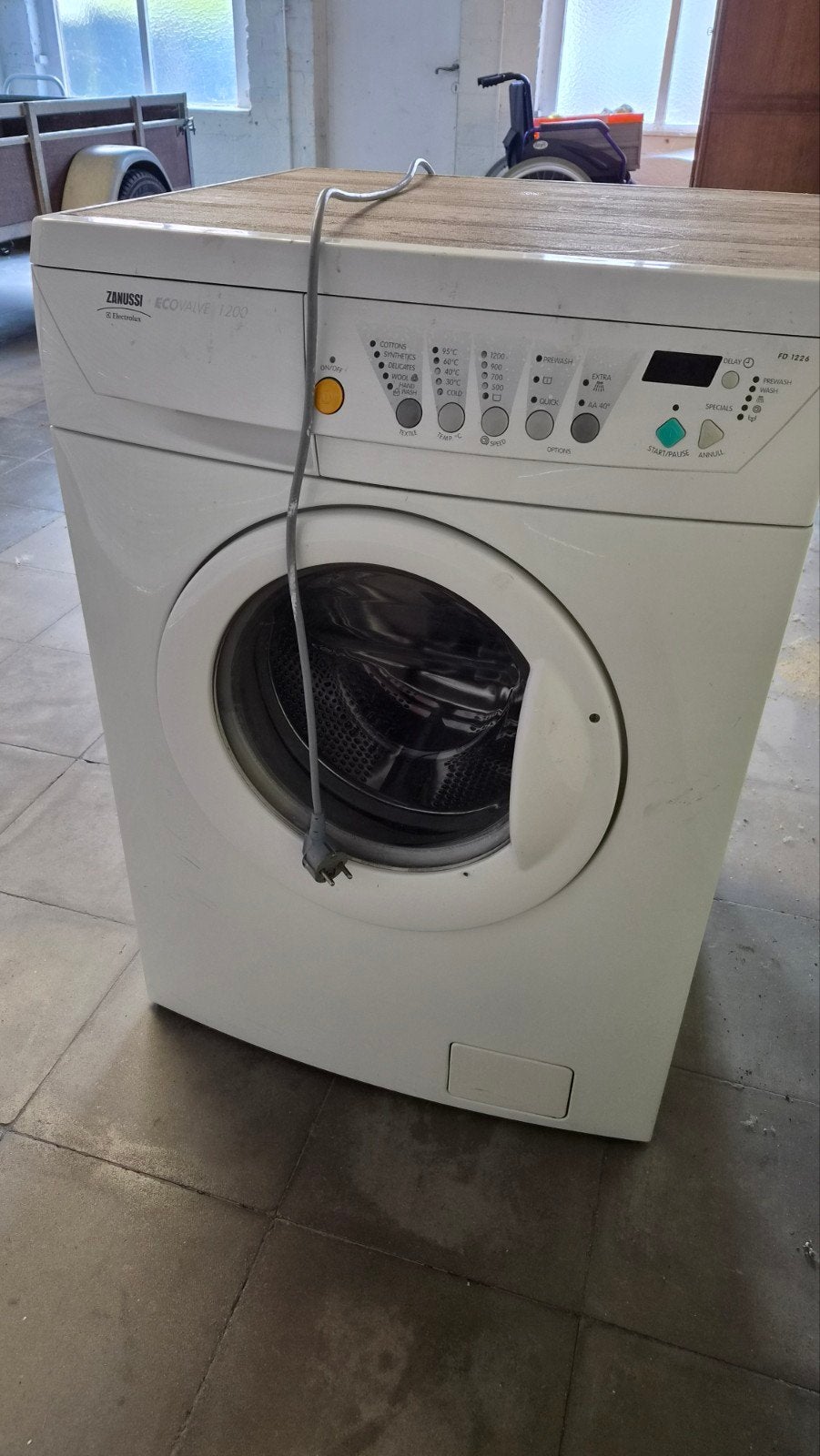 Wasmachine Zanussi, Ophalen, Gebruikt, Voorlader