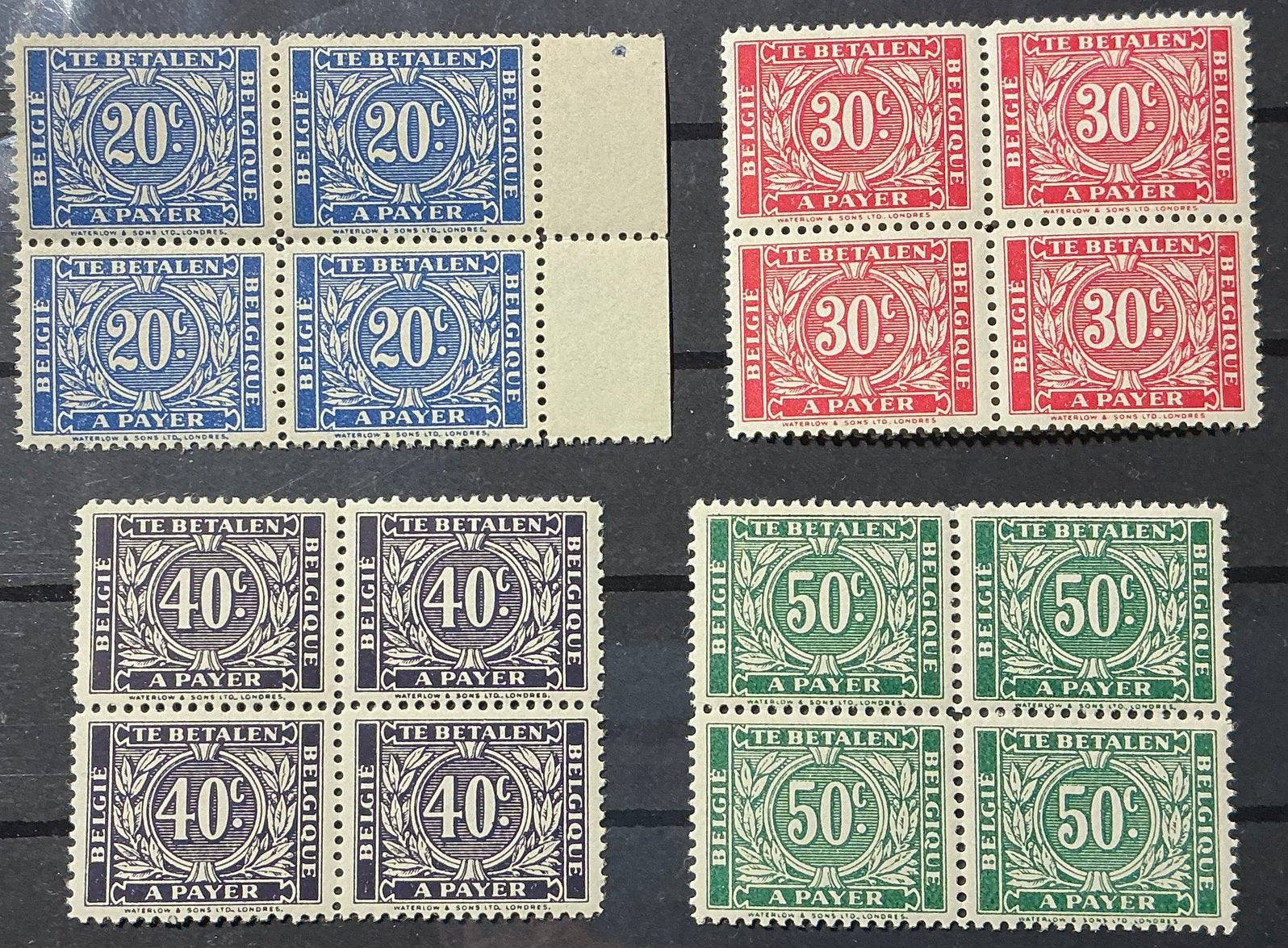 LOT 909. STRAFPORTZEGELS. MNH. 4 blokken., Orginele gom, Ophalen of Verzenden, Postfris, Postfris