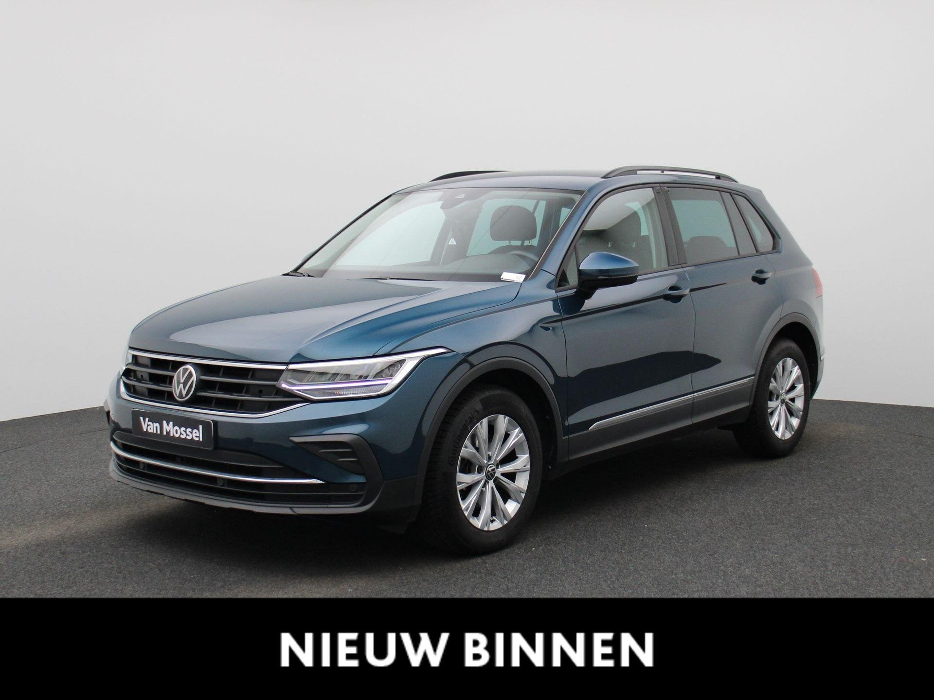 Volkswagen Tiguan 1.5 TSI 110kW Life Business, Autos, Volkswagen, 1800 kg, Entreprise, Boîte manuelle, Noir