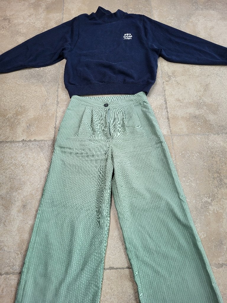 Mooie blauwe trui mt 170, Kinderen en Baby's, Kinderkleding | Maat 170, Ophalen of Verzenden, Zo goed als nieuw, Meisje, Trui of Vest