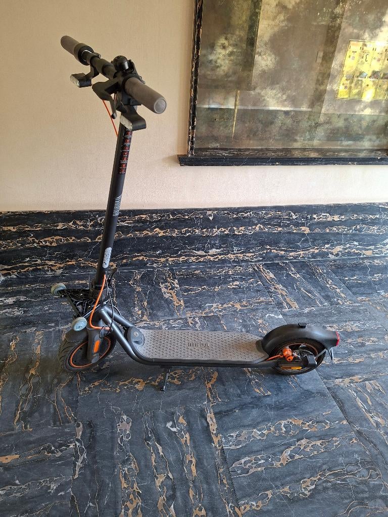 Trottinette électrique Segway Ninebot F40I, Enlèvement, Utilisé, Step électrique (E-scooter), Segway Ninebot