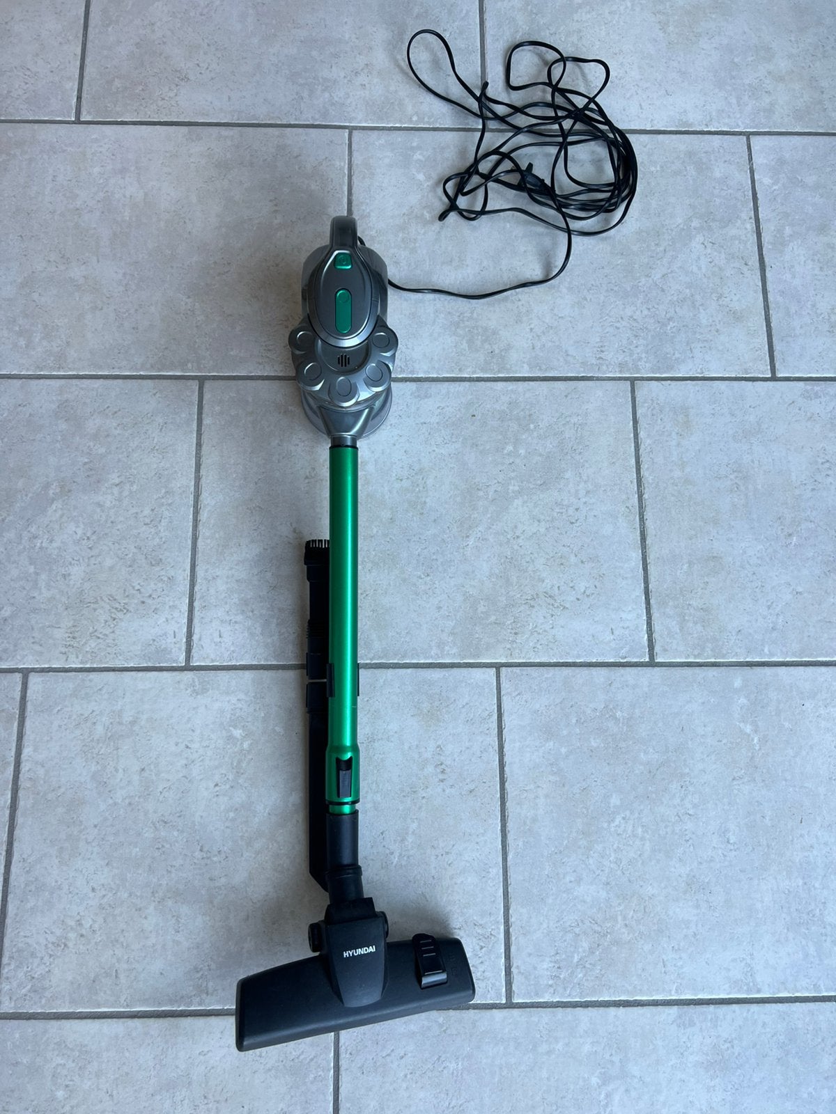 Hyundai Electronics Green Hulk steelstofzuiger van 600W., Elektronische apparatuur, Ophalen, Overige merken, Geschikt voor harde vloeren