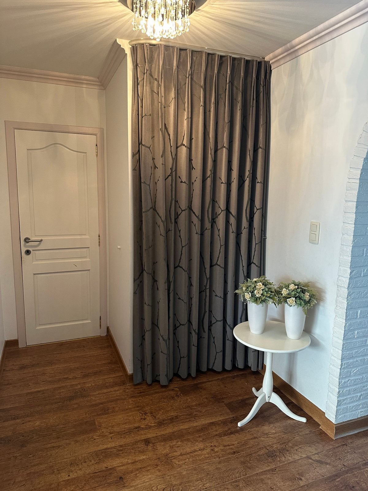 2 bloempotten met 2 kunstbloem stukken, Ophalen, Bloemstuk