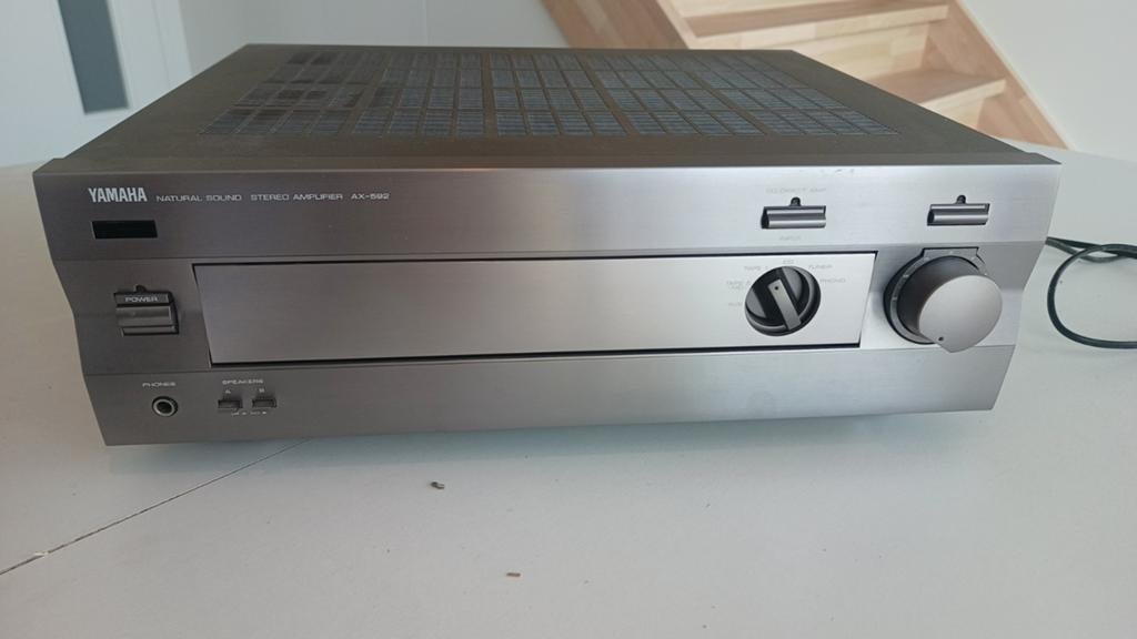 Amplificateur stéréo Yamaha AX-592, Enlèvement, Comme neuf, Stéréo, Yamaha