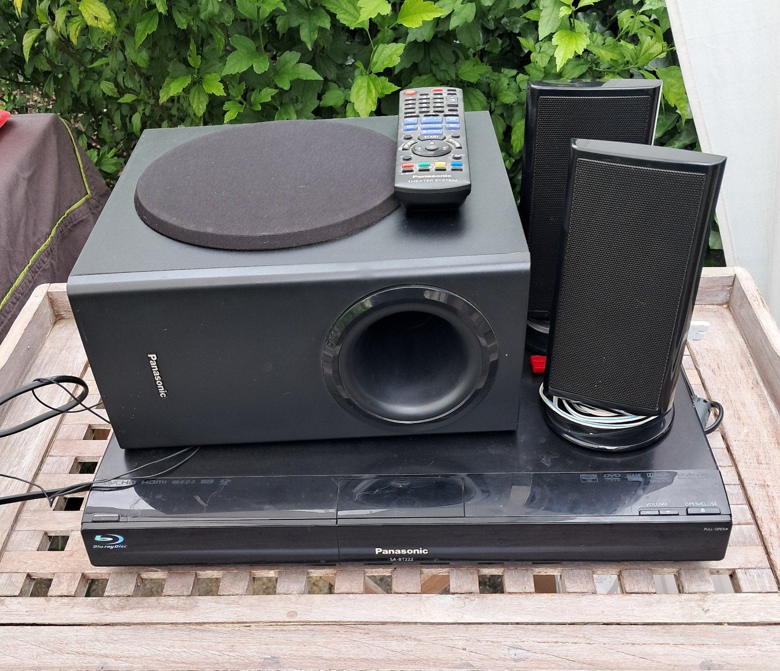 Panasonic home cinema, Enlèvement, Panasonic