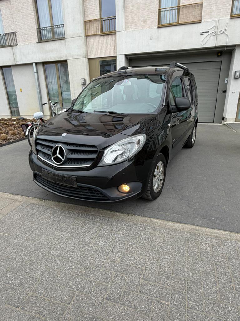 Mercedes Citan tourer 1.2 bezine, Zwart, 5 deurs, Citan Combi, 1200 cc