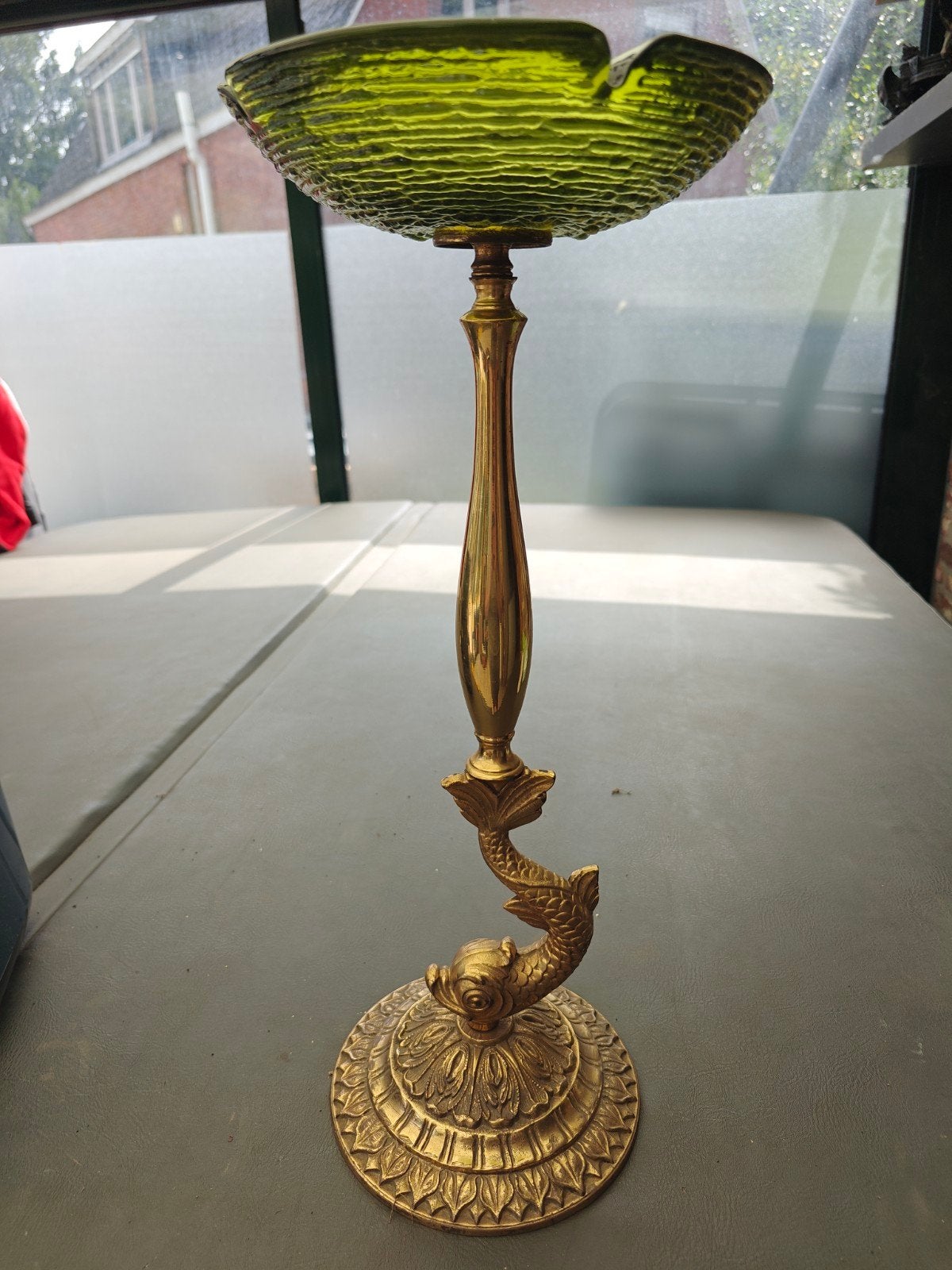 grote asbak met messing voet, Ophalen of Verzenden