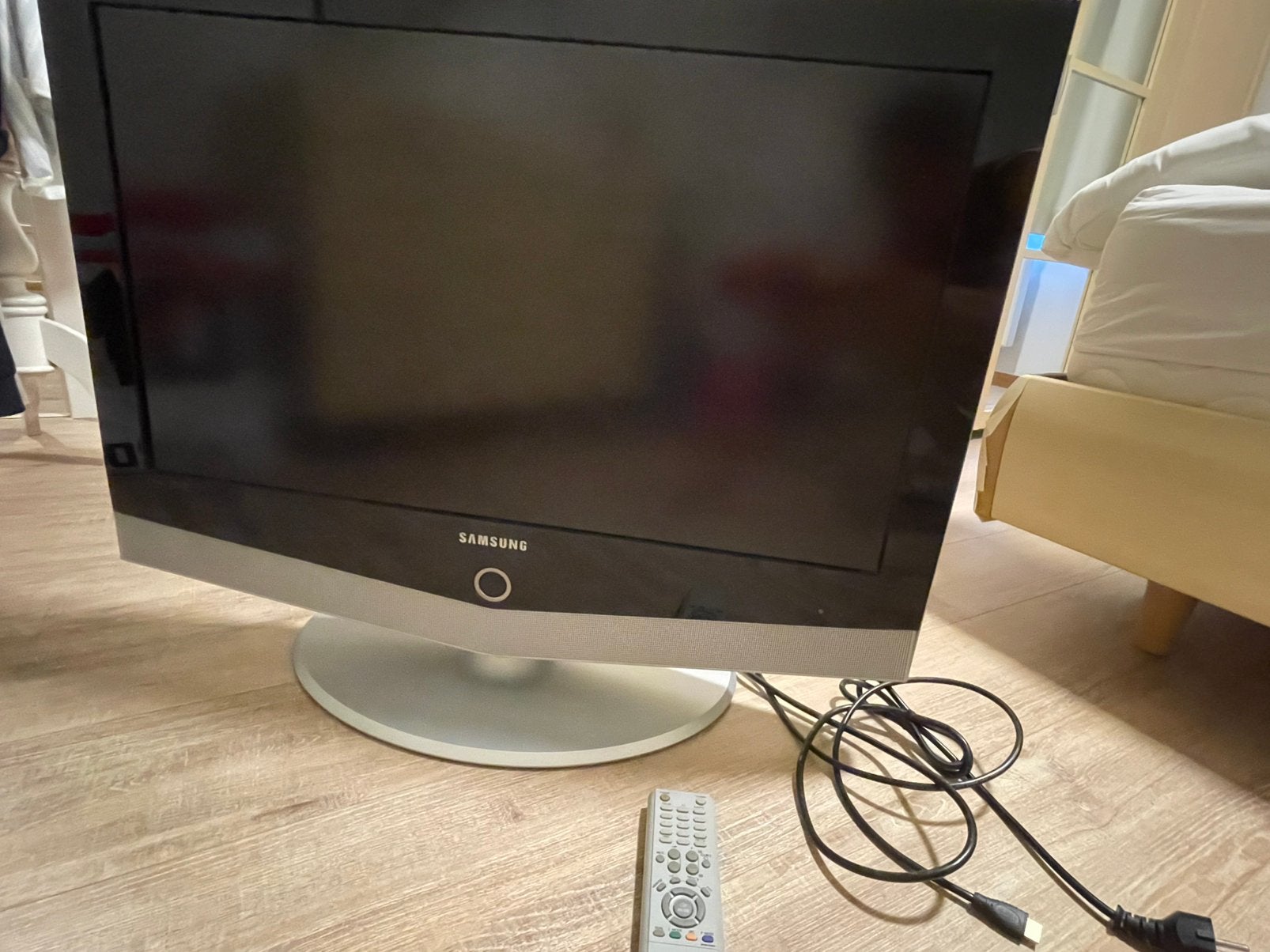 Samsung tv 81 cm(32 inch)met afstandsbediening, Ophalen, Zo goed als nieuw, Samsung