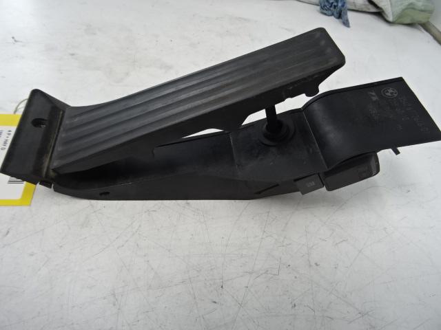 PEDALE D'ACCELERATEUR BMW 1 serie (E87 / 87N) (6772646-01), Utilisé, BMW