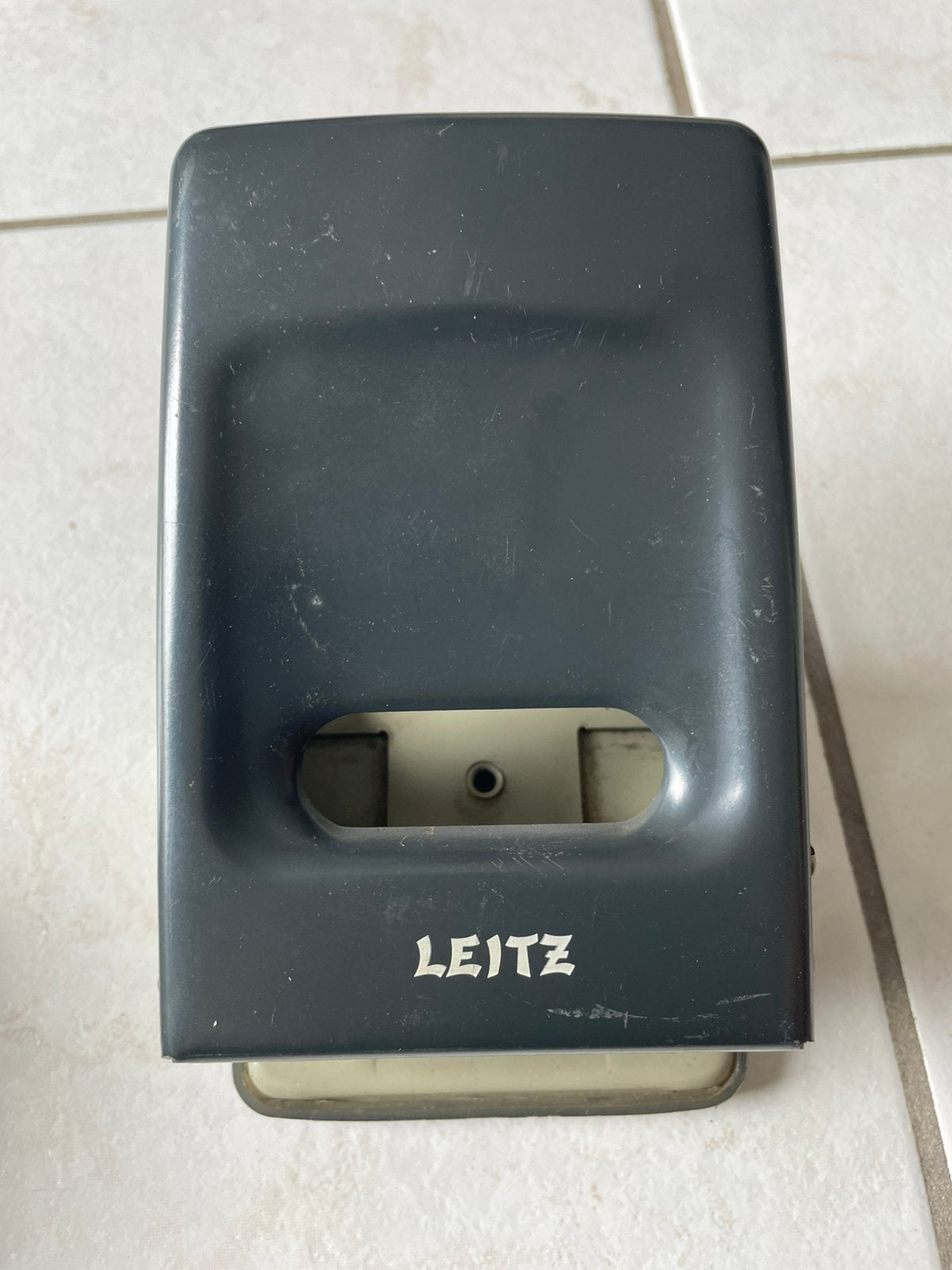 Leitz perforator, Diversen, Bureau-accessoires, Zo goed als nieuw, Ophalen of Verzenden