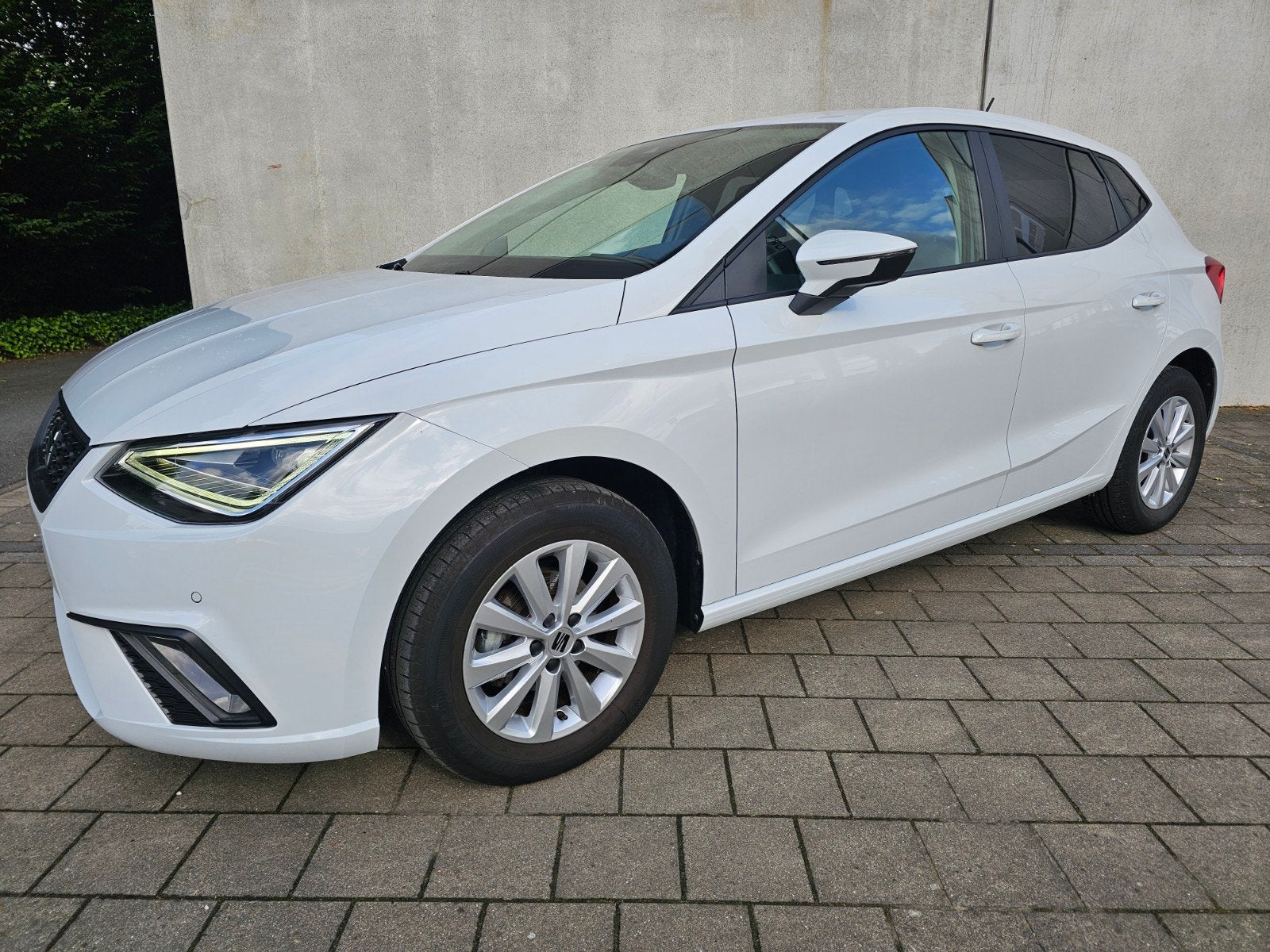 Seat ibiza style tsi, Voorwielaandrijving, https://public.car-pass.be/vhr/11ddc643-8e2e-47f1-8915-c9831c34a9e0, Multifunctioneel stuurwiel