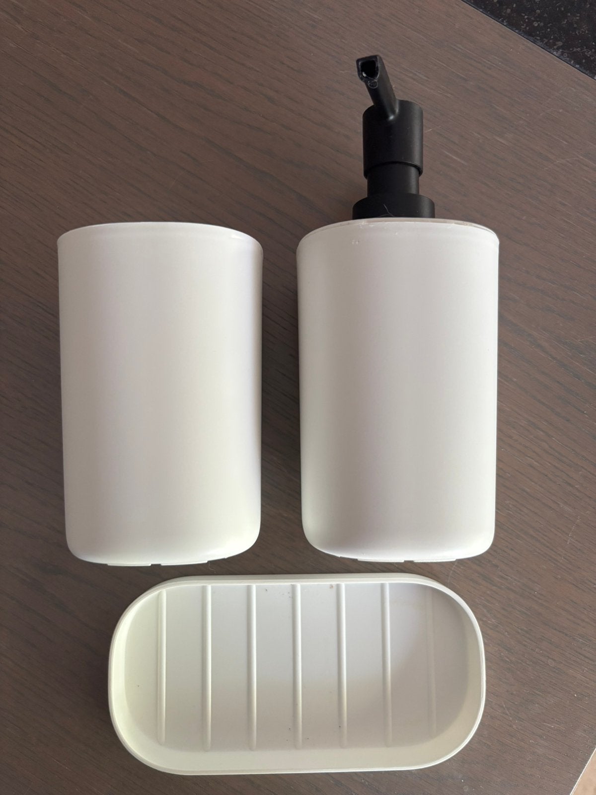 Accessoires de salle de bain, Enlèvement, Comme neuf
