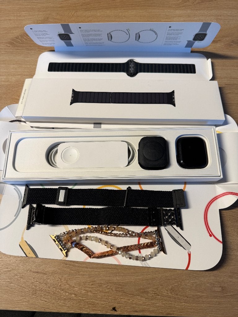 Apple Watch 8 45mm + 4 bracelets, Ophalen, Zwart, Apple Watch, IOS