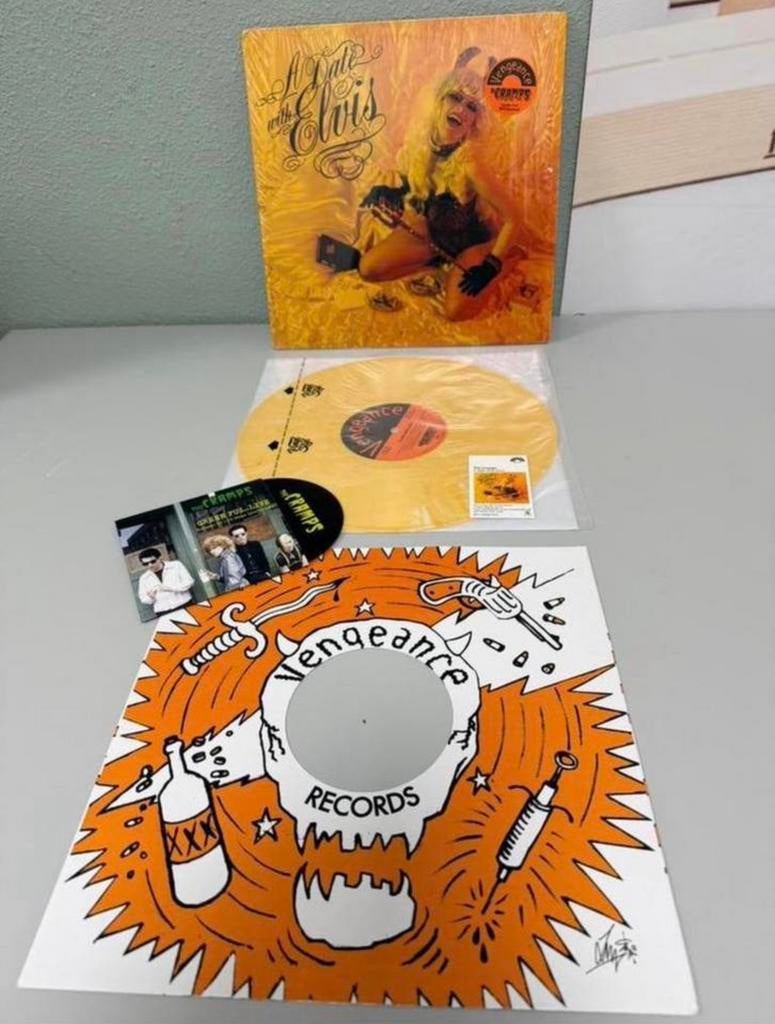 THE CRAMPS A DATE WITH ELVIS YELLOW Coloured VINYL LP + cd, Cd's en Dvd's, Vinyl | Rock, Limited edition, Ophalen of Verzenden