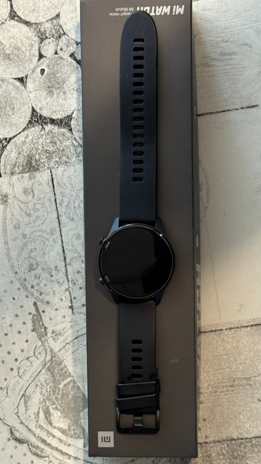 Montre intelligente Xiaomi noire, Étanche, Avancer d'un pas, Comme neuf, Enlèvement