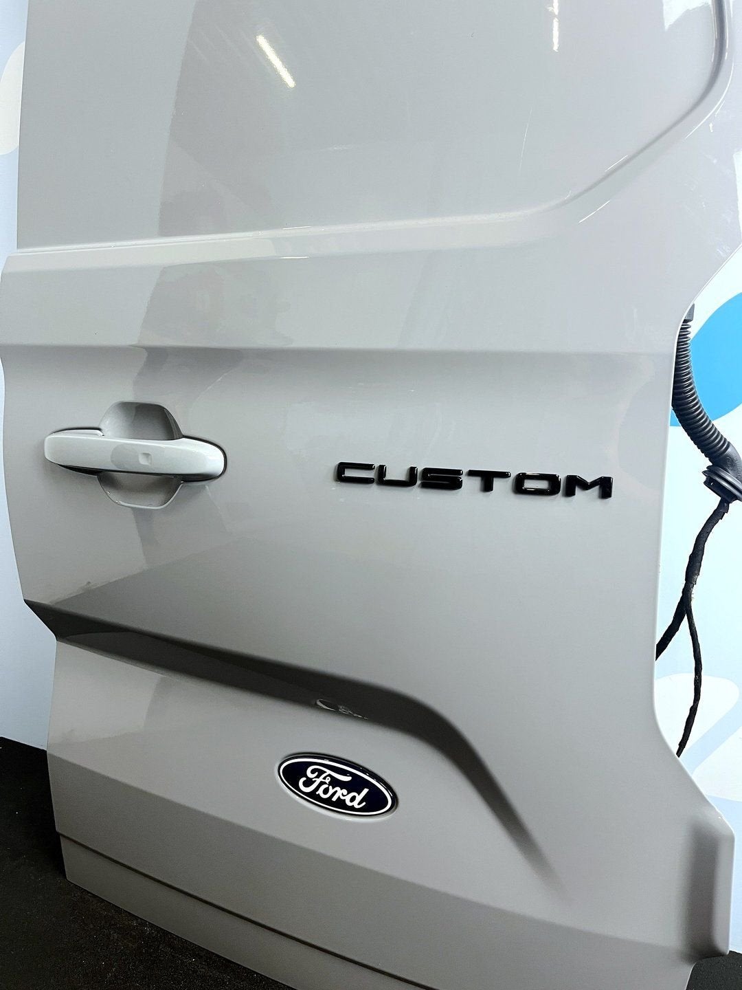 Porte arrière droite Ford Transit Custom gris PN4EG PZ31V400, Arrière, -, Haillon arrière, Utilisé