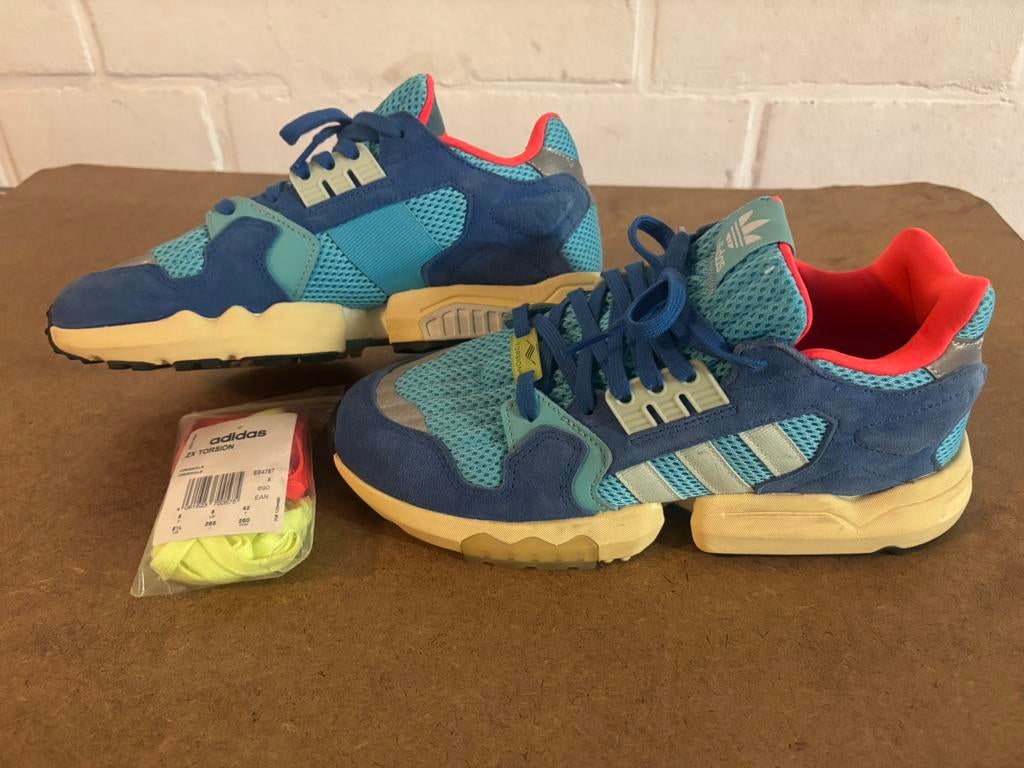 Adidas ZX Torsion Bright Cyan size 42, Kleding | Heren, Schoenen, Ophalen, Blauw, Zo goed als nieuw, Sneakers