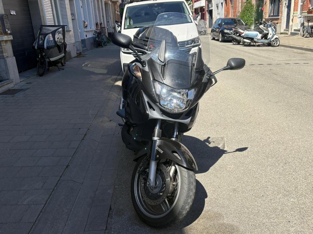 Honda deauville 700, Permis Moto A, Tourisme, Particulier
