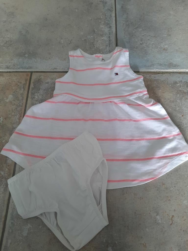 Te koop: Pakket Tommy hilfiger babykleding M 62 tot 80, Kinderen en Baby's, Ophalen, Maat 62