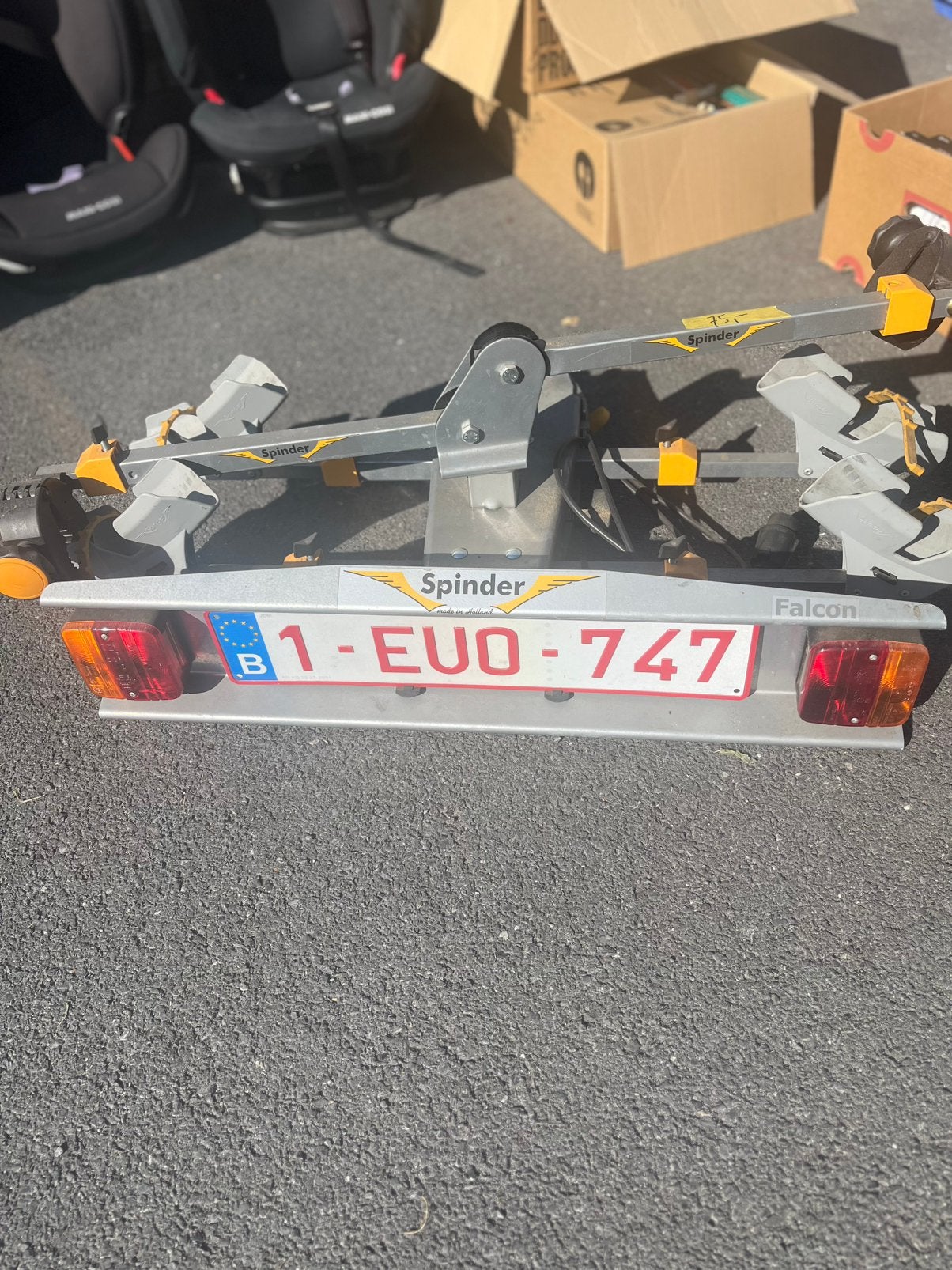 Fietsdrager, Enlèvement, 2 vélos, Comme neuf, Support d'attelage