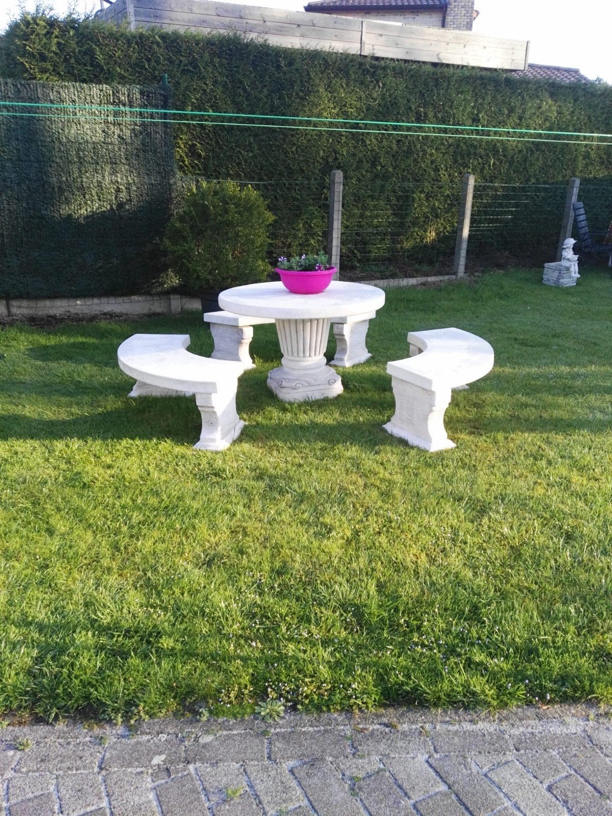 stenen tuin tafel en stenen ,banken, Enlèvement ou Envoi
