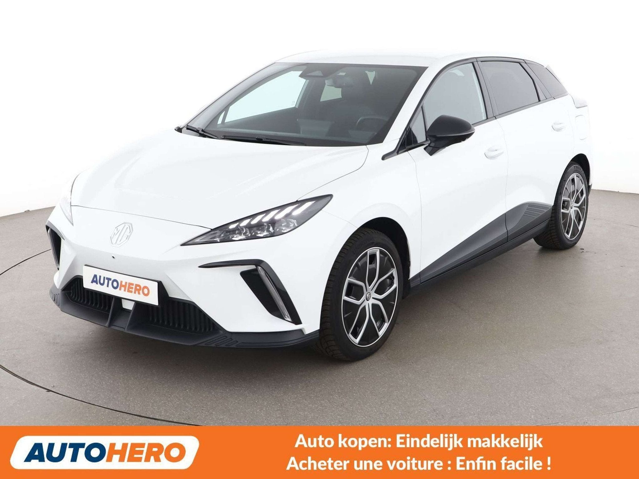 MG MG4 electric drive 150 kW Luxury (automatique), Autos, MG, Achat, Détection des panneaux routiers, 5 portes, Automatique