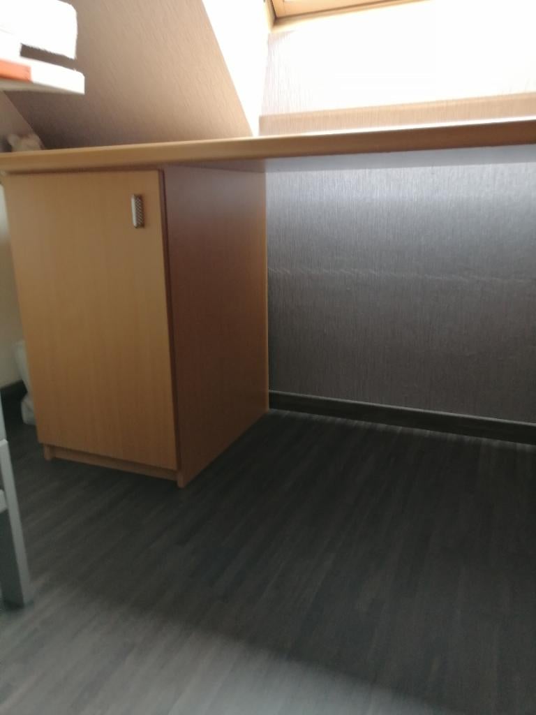 Bureau, Huis en Inrichting, Bureaus, Ophalen, Spaanplaat of MDF, Bruin, 60 cm