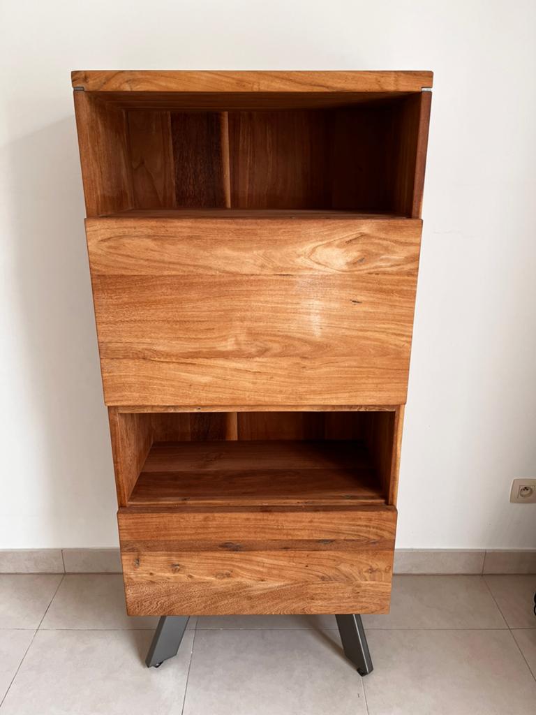 Houten kast - Xooon, Ophalen, Zo goed als nieuw