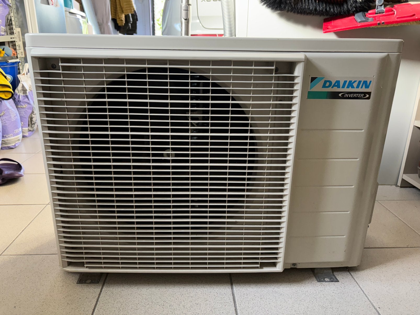 Airco Daikin 3,5 KW (binnen-en buitenunit), Ophalen