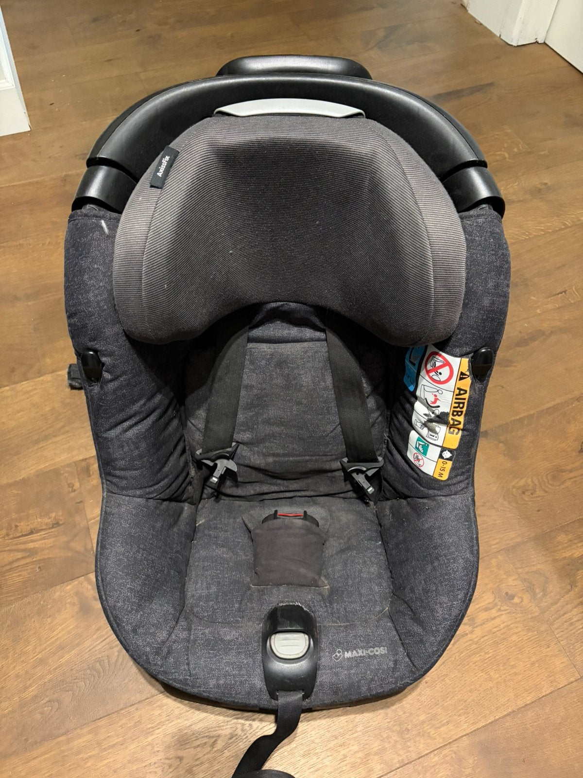Maxi Cosi AxissFix Nomad Black – 360 draaibaar – Isofix, Kinderen en Baby's, Autostoeltjes, Ophalen, Verstelbare rugleuning, Gebruikt