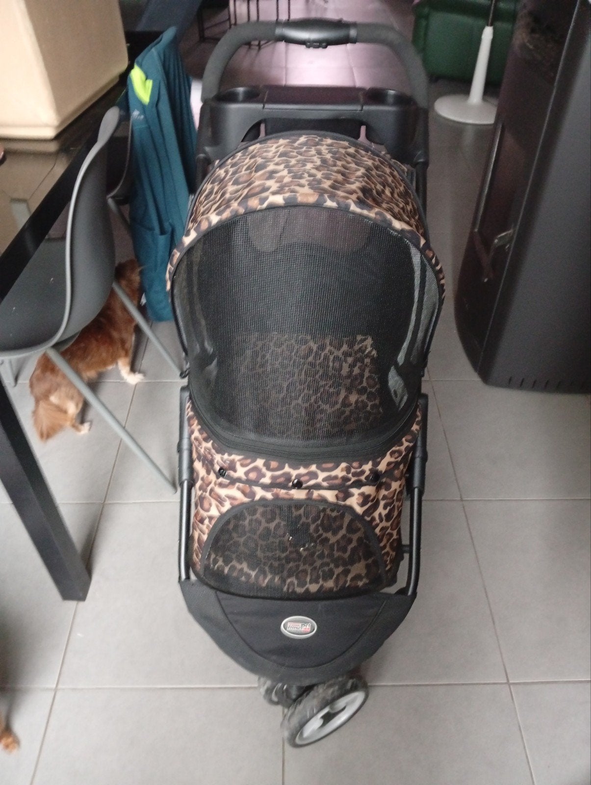 Kinderwagen voor honden et sac a dos de transport, Ophalen