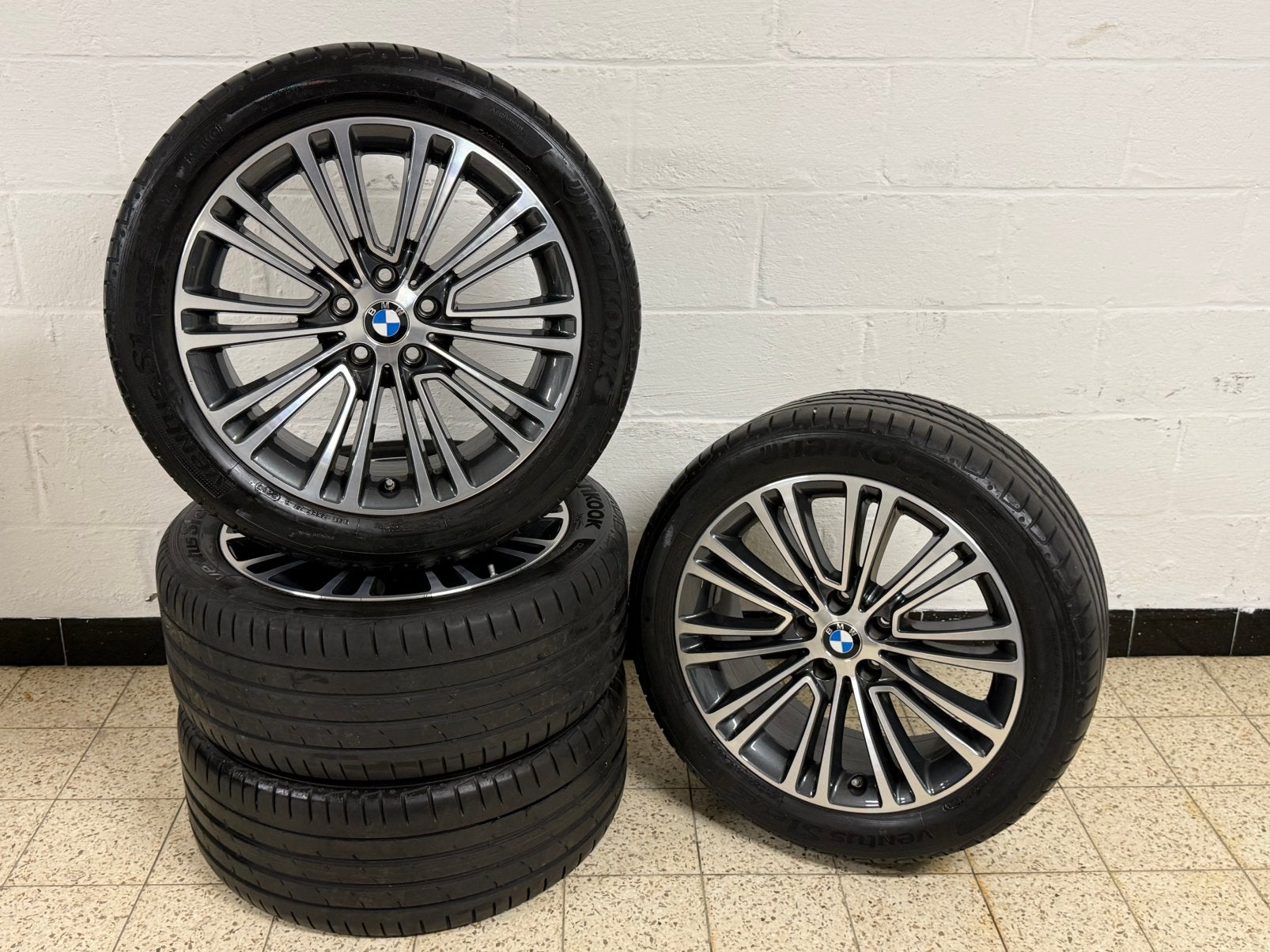 Roues bmw très bon pneus, Enlèvement