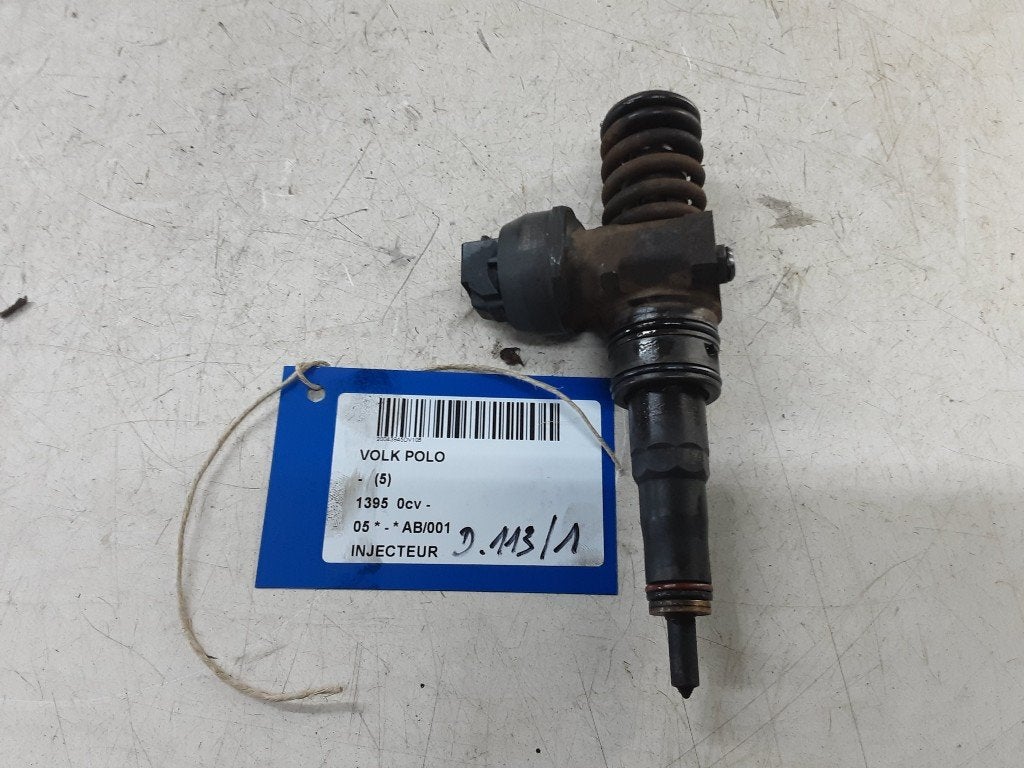 INJECTOR BRANDSTOF Volkswagen Polo IV Classic (9N5 / 6), Gebruikt, Volkswagen, Volkswagen AG, Kundenbetreuung@volkswagen.de