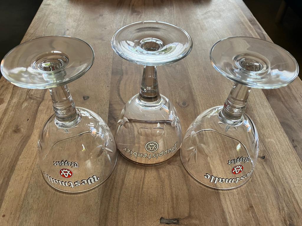 3 glazen Westmalle (5€ voor 3), Verzamelen, Ophalen, Zo goed als nieuw, Bierglas