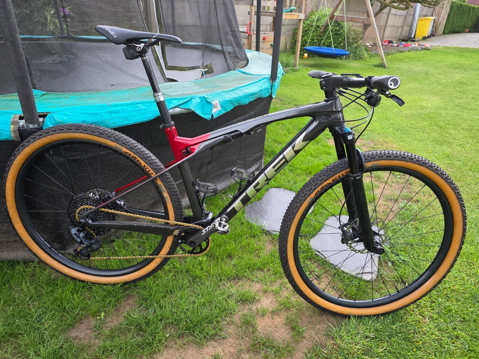 Trek supercaliber (maat L), Ophalen, Trek