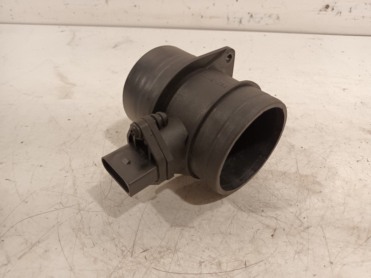 Luchtmassameter Volkswagen Jetta, Onderdelen@venauto.nl, Van der Ven Autorecycling B.V., Gebruikt, Ettenseweg 76, 4706 PB Roosendaal, The Netherlands