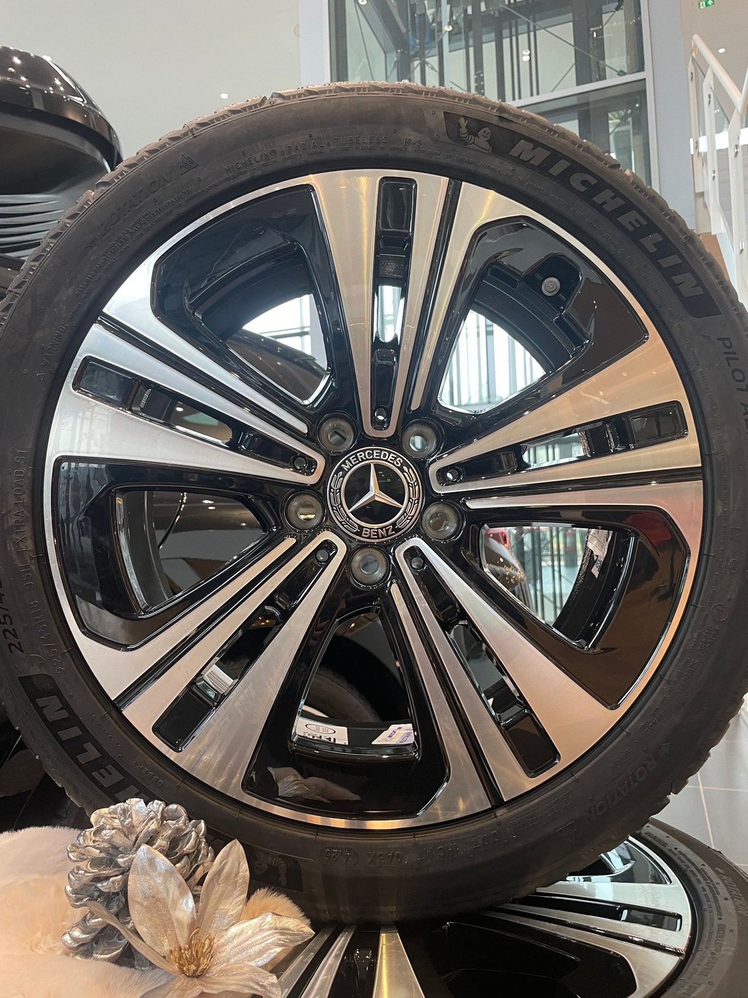 18 “ Mercedes CLA A174 A178 350 250+ EQ velgen winterbanden, Auto-onderdelen, Banden en Velgen, 18 inch, -, -, Banden en Velgen