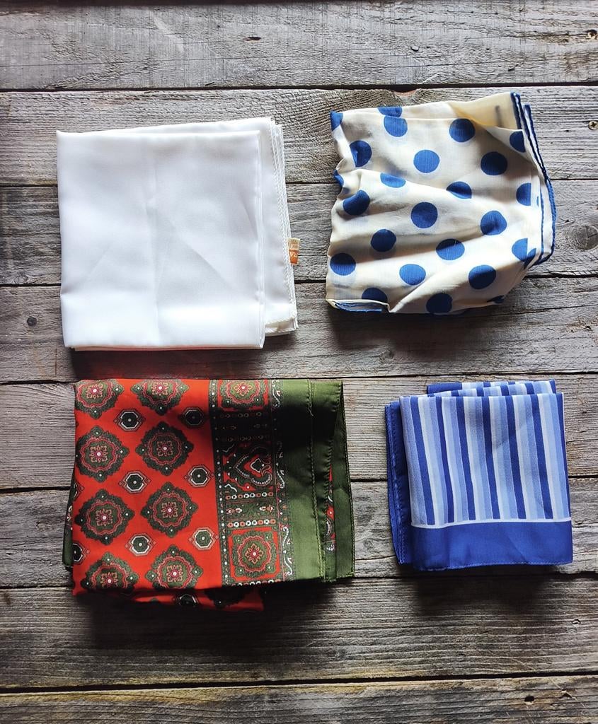 Lot de 7 foulards/foulards - couleurs variées, Enlèvement, Porté