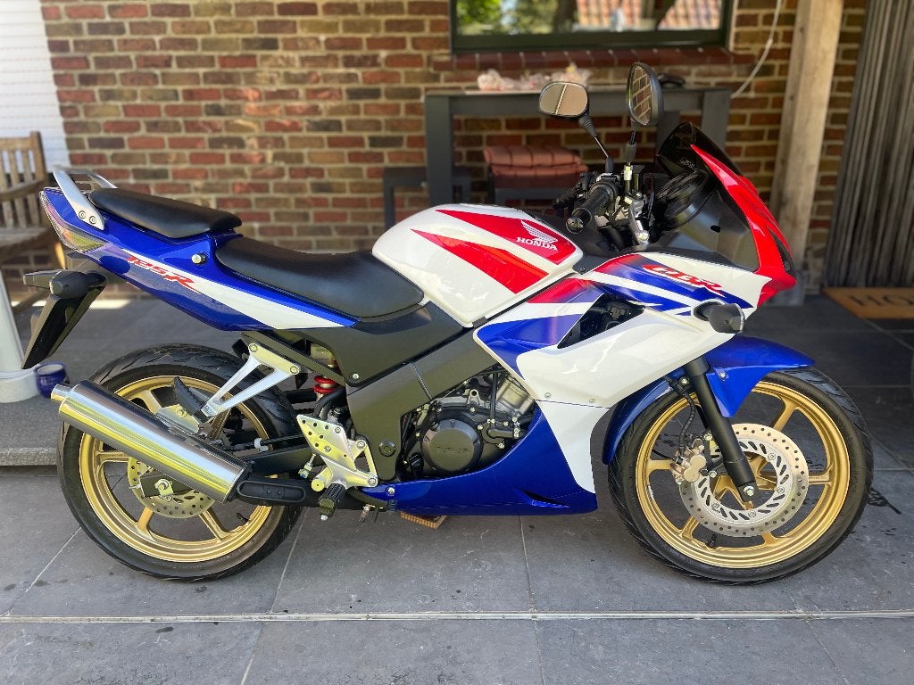 Honda CBR125R met slechts 65km !!, Motoren, Motoren | Honda, Nieuw, 125 cc, Sport, Particulier