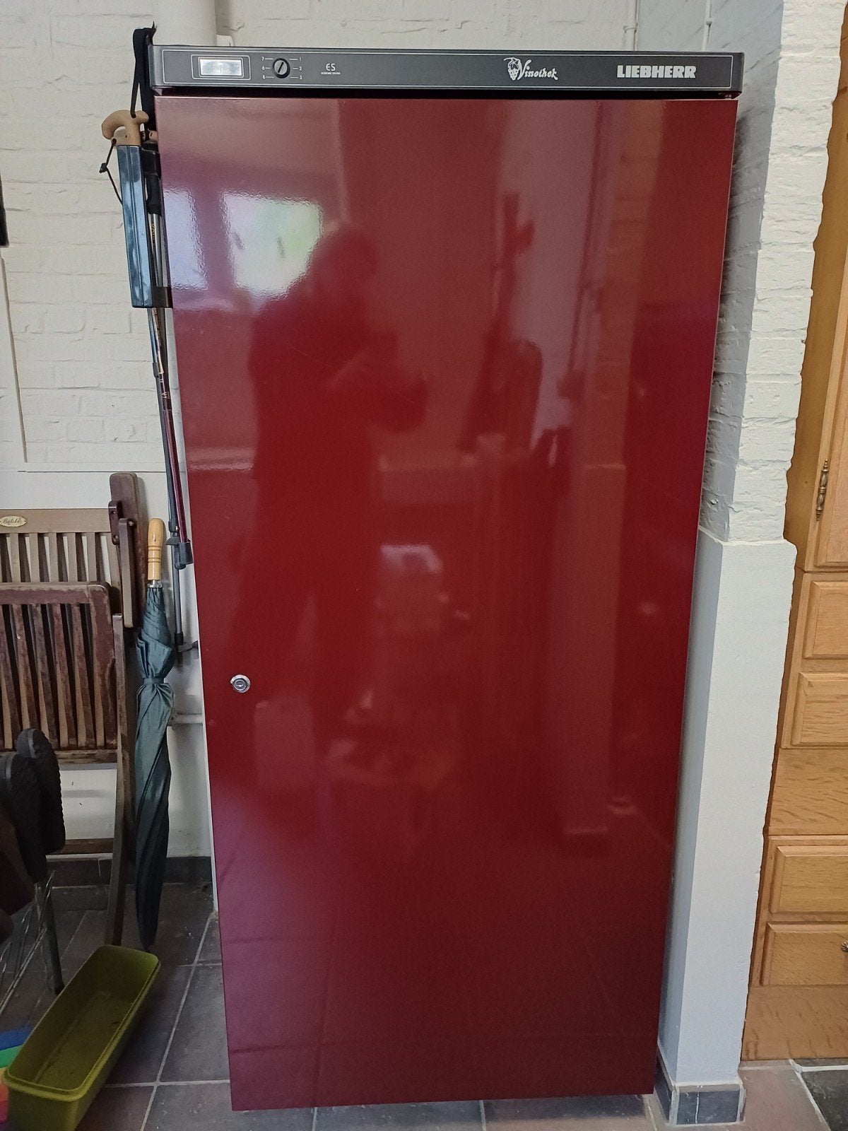 Refroidisseur à vin Liebherr WKsr 5700 Vinothek rouge bordea, 160 cm ou plus, Enlèvement, Utilisé, 60 à 90 cm