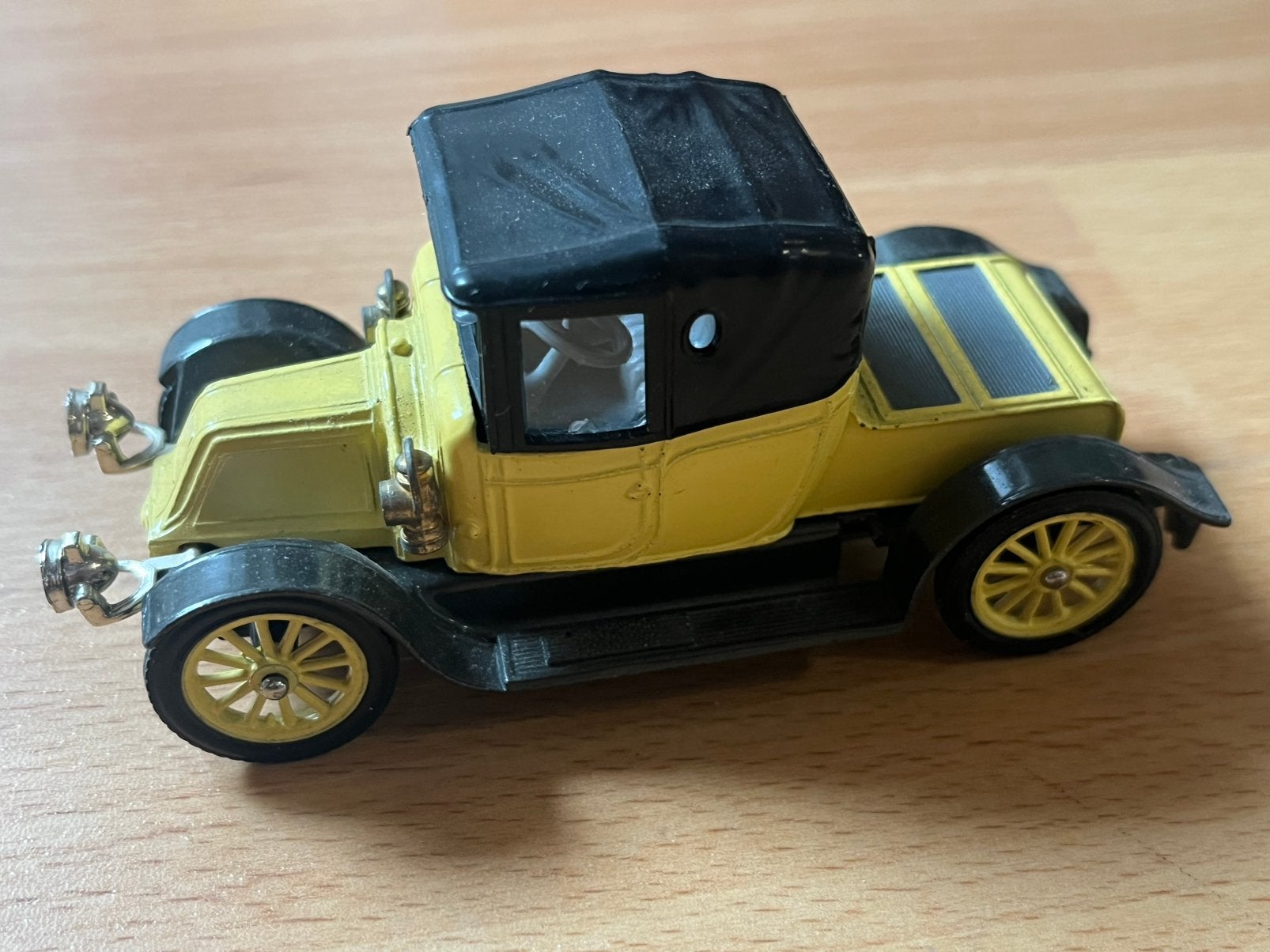 Corgi Classics 9032 Renault Primrose 1/43 in box Mint, Enlèvement ou Envoi, Comme neuf, Voiture, Corgi