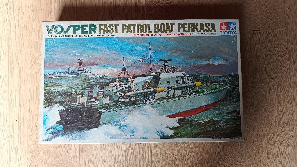 Tamiya 1/72 Vosper Fast Patrol Boat Perkasa, Hobby & Loisirs créatifs, Modélisme | Bateaux & Navires, Enlèvement ou Envoi, Comme neuf
