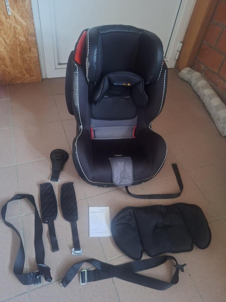 Autostoel Dreambee - Dreambaby, Kinderen en Baby's, Autostoeltjes, Gebruikt, Overige merken, 9 t/m 18 kg, Autogordel, Verstelbare rugleuning