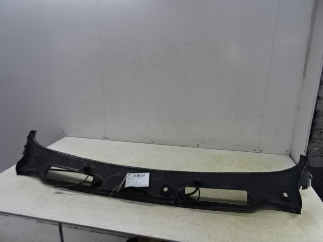 SIERLIJSTEN VOORRUIT BMW 3 serie (E92) (7161033LL), Gebruikt, Voor, Mevr. I. Hauben, BMW