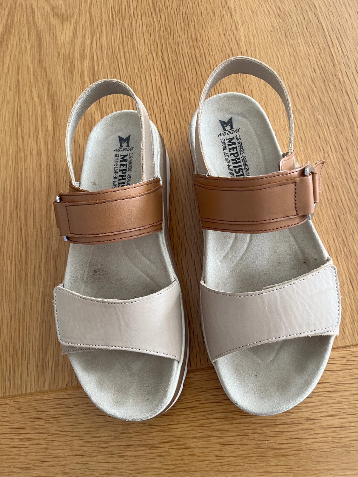 Sandalen mephisto maat 38 nieuw, Kleding | Dames, Schoenen, Ophalen, Zo goed als nieuw