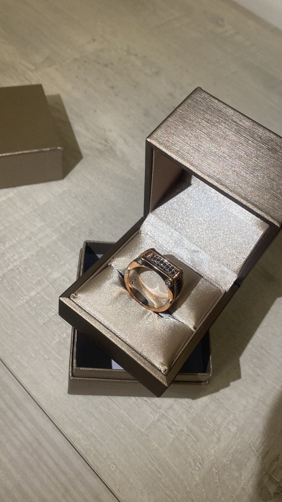 Gouden Ring 18 k met diamanten, Handtassen en Accessoires, Ophalen, Heer, Nieuw, Roze