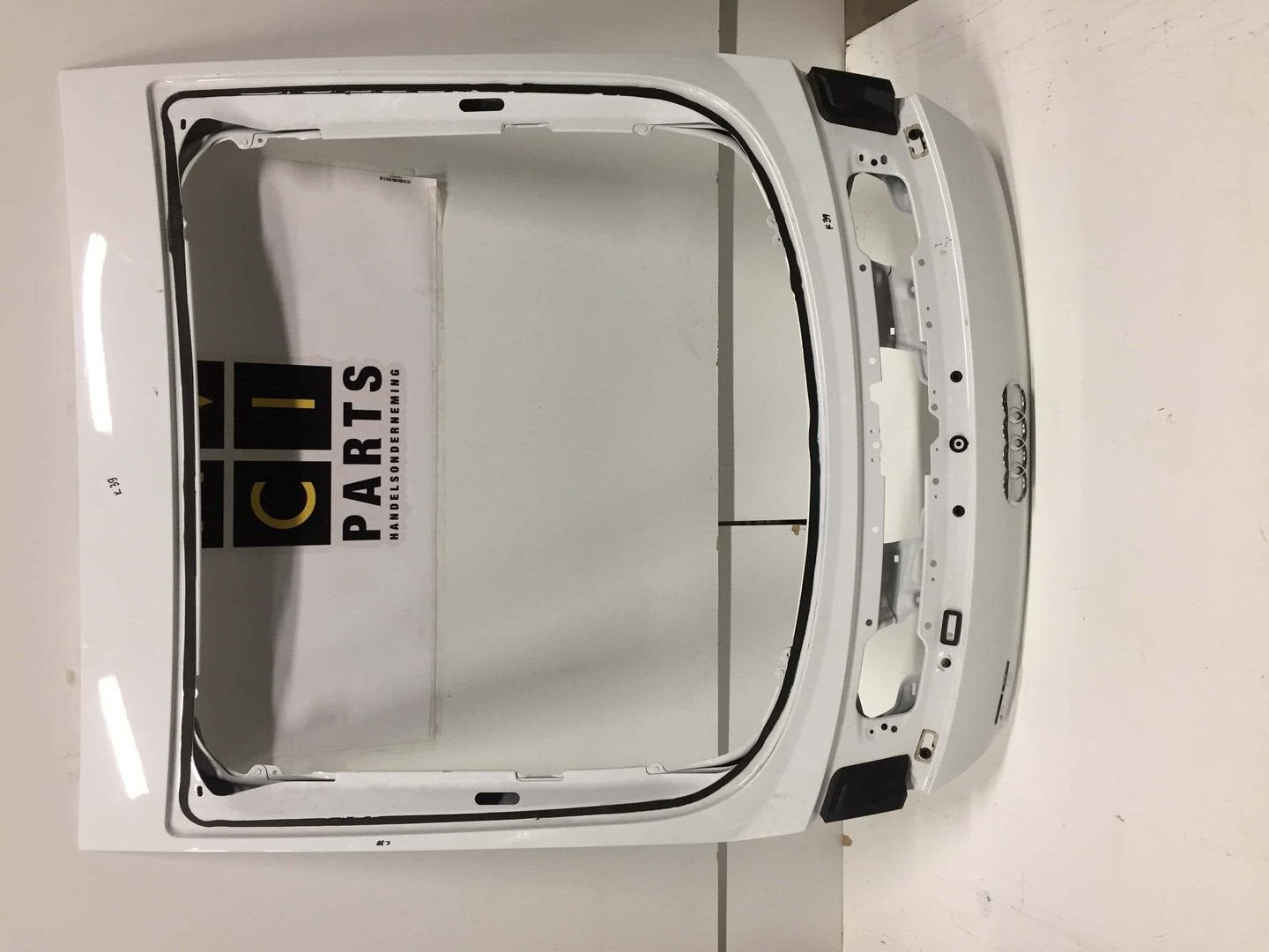 Audi TT TTS TTRS 8S0 achter klep 14-19, Gebruikt, -, -, -