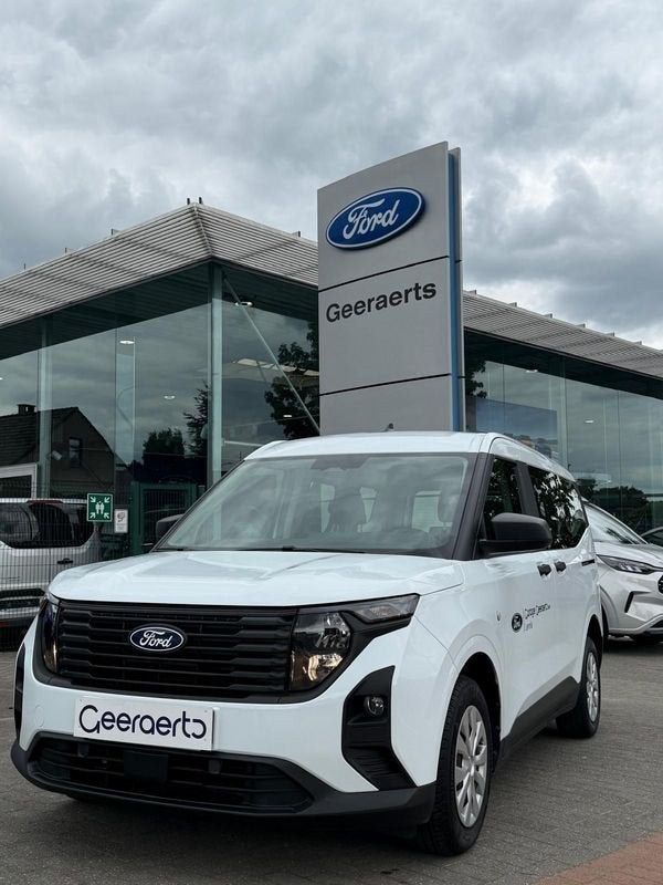 Ford Tourneo Courier, Auto's, Voorwielaandrijving, Gebruikt, Wit, Bedrijf