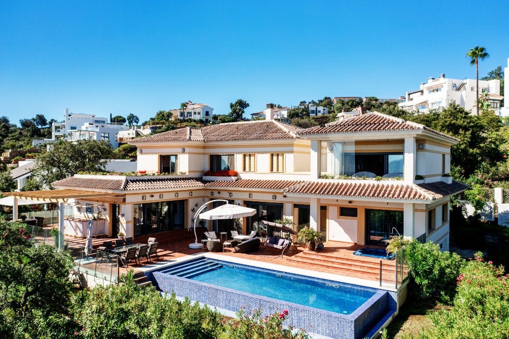 Exclusieve Wellness Villa in La Mairena, Costa del Sol, Immo, La Mairena, Spanje, 647 m², Woonhuis