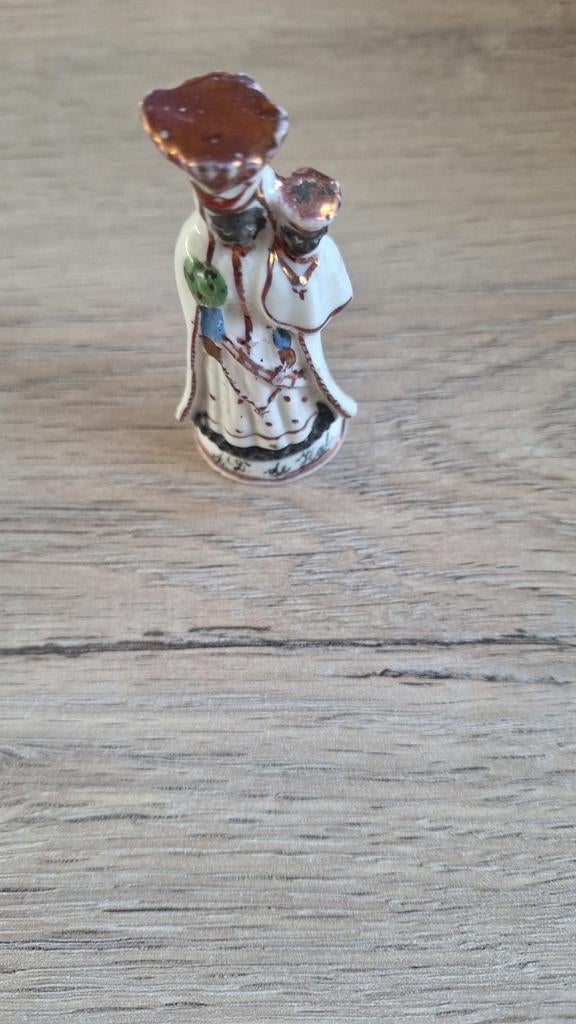 Petite Ste Vierge Noire, Ophalen